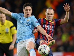 Francouz Nasri prodloužil smlouvu s Manchesterem City