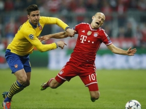 Arséne Wenger: Robben umí dobře padat