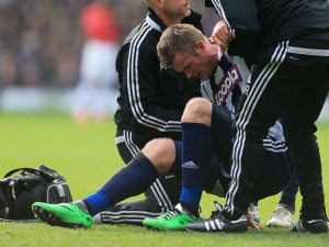 West Bromwichi bude v boji o záchranu chybět kapitán Brunt