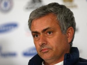 Mourinho dvakrát odmítl nabídku trénovat PSG
