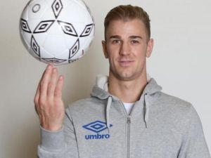 Interview s Hartem: Milner má brankářské choutky, Rooney je v bráně měkkota