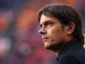Trenér Eindhovenu Cocu se podrobil operací nádoru