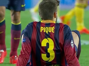 Zraněný Piqué bude Barceloně chybět nejméně měsíc 