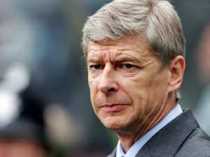 Wenger chce s Arsenalem v Lize mistrů konečně postoupit