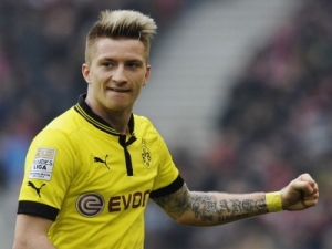 Jürgen Klopp je přesvědčen, že Reus z Dortmundu neodejde