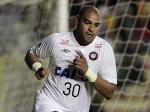 Adriano skončil v Atléticu Paranaense po pouhých čtyřech zápasech