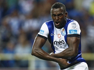 Plány AC Milán: Kondogbia, Brahimi a Jackson Martinez