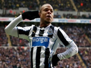 Pardew: Rémy a Newcastle je ideální spojení
