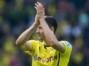 Závěrečné kolo Bundesligy: Poslední momenty Lewandowského v Borussii, agónie Hamburku
