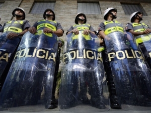 Brazilští policisté si prosadili zvýšení platů 
