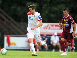 Marek Hanousek přestupuje z Viktorie zpět do Dukly