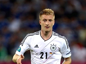 Zraněný fotbalista Reus bude chybět Dortmundu tři měsíce 