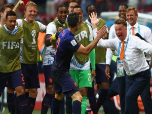 Louis van Gaal zakončil svou štaci skvěle, na hřišti se objevili všichni jeho svěřenci