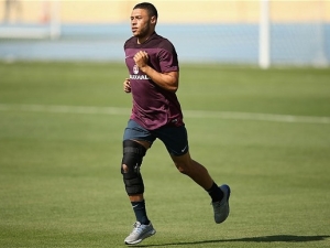 Oxlade-Chamberlain se zotavuje, ale neví, zda stihne Uruguay 