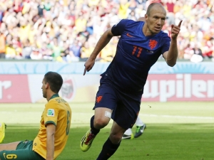 Robben s van Persiem opět skórovali a Nizozemsko podruhé zvítězilo