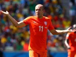Robben se Mexičanům omluvil za simulování: Na konci to ale penalta byla