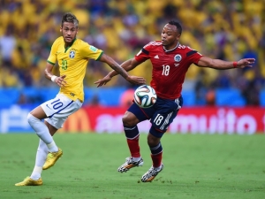 Zúňiga trest od FIFA za zákrok na Neymara nedostane 