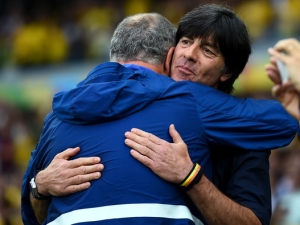 Joachim Löw: Je mi Scolariho líto. My musíme zůstat pokorní