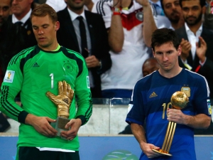 Zlatý míč získal Messi, nejlepším brankářem vyhlášen Neuer, střelcům kraloval Rodríguez