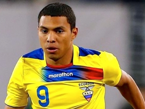 Ekvádorský fotbalista Montero se stal další posilou Swansea 
