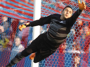 Keylor Navas je novým hráčem Realu. Smlouvu podepíše do roku 2020