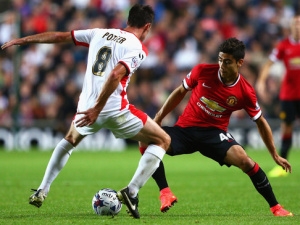 United potkal další krach: V Capital One Cupu je 4 góly zostudil třetiligový Milton Keynes. Van Gaal zůstává klidný 