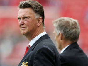 Van Gaal po pohárovém fiasku žádá fanoušky United o trpělivost