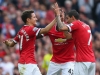 Manchester United se dočkal prvního vítězství, Diego Costa pomohl Chelsea hattrickem k výhře nad Swansea, Liverpool doma podlehl Aston Ville