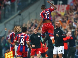 Chelsea remizovala se Schalke, Bayern porazil Manchester City