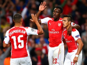 Welbeck nastřílel hattrick, Turan zařídil výhru Atlética, Vaclík vychytal Liverpool a Ludogorets potrápil Real