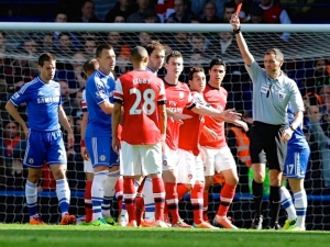 Wenger se chce Chelsea pomstít za ostudný debakl 0:6 