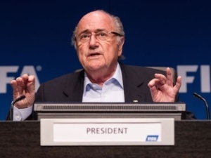 Blatter chce přehodnotit pravidlo o vstřeleném gólu na půdě soupeře