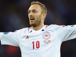 Rommedahl skončil s reprezentací a Schmeichela nedožene 