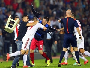 Kvalifikační zápas Eura mezi Srbskem a Albánií zůstal nedohrán 