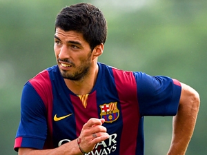 Luis Suárez rozhodně tlustý není, hájil trenér Enrique svoji nejdražší posilu