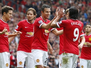 Robin Van Persie v nastavení připravil Chelsea o výhru na Old Trafford