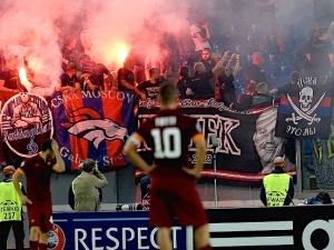 UEFA zmírnila moskevskému CSKA trest za výtržnosti 