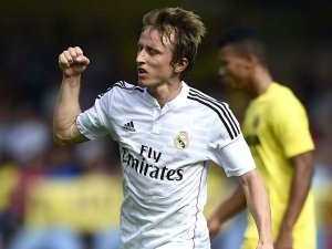 Modrić je nejlepším hráčem na svém postu, říká trenér Bilić