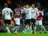 Aston Villa a Tottenham dostaly pokutu za potyčku mezi fotbalisty