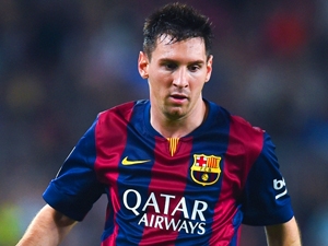 Messi: Budu si muset zvyknout hrát na kraji