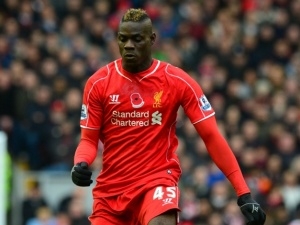 Balotelliho agent popřel zvěsti o návratu svého klienta do Itálie