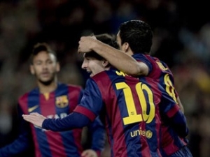 Barcelona doma zdolala PSG, Manchester City vyhrál v Římě a postoupil do osmifinále LM