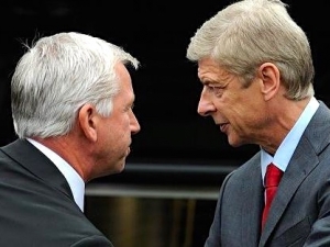 Pardew: Arsenal by měl po Wengerovi pojmenovat svůj stadion 