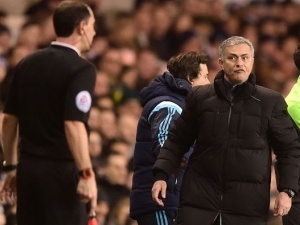 Mourinho po nečekané prohře spílal sudímu: Další klíčové rozhodnutí proti nám