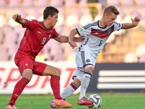 Bayern posílí supertalent Kimmich. Vyjde na 7 milionů eur