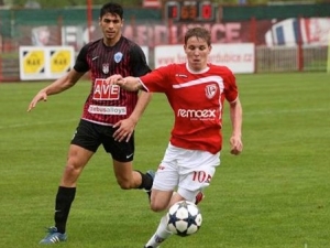 Hradec Králové posílí Petrus, naopak Kotiš se vrací do Varnsdorfu 