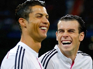Cristiano Ronaldo žádá fanoušky, aby byli k Baleovi přívětiví
