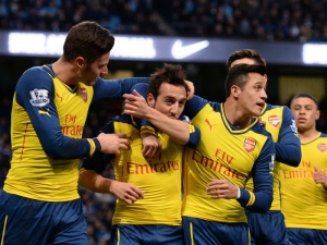 Arsenal dobyl Etihad Stadium, Manchester City ztrácí na Chelsea už pět bodů