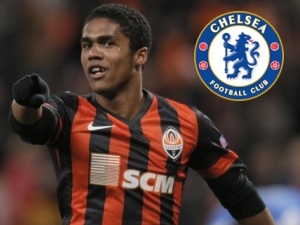 Report: Chelsea dohodla příchod Douglase Costy ze Šachtaru Doněck