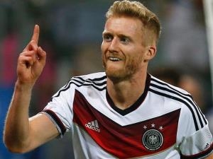 Wolfsburg prý předložil nabídku za Schurrleho. Bude pro Mourinha fenomenální?